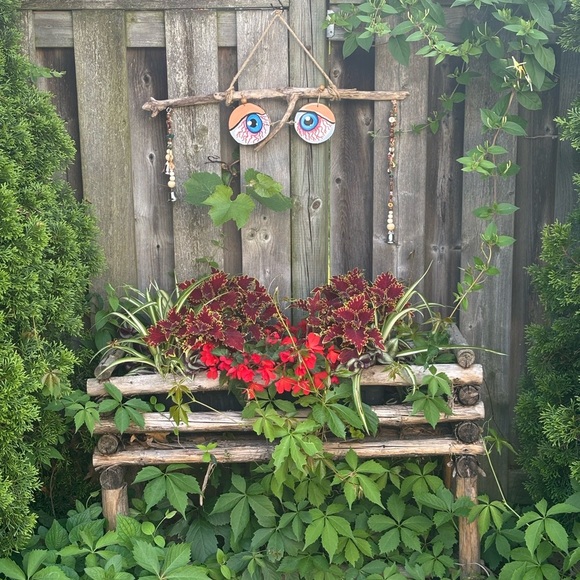 Handmade Eyeball Driftwood Yard Art – Quirky Garden Hanging - Picture 7 of 11